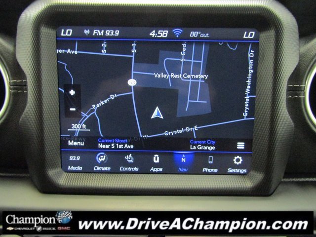 Used 2021 Jeep Wrangler Unlimited Sahara image 6