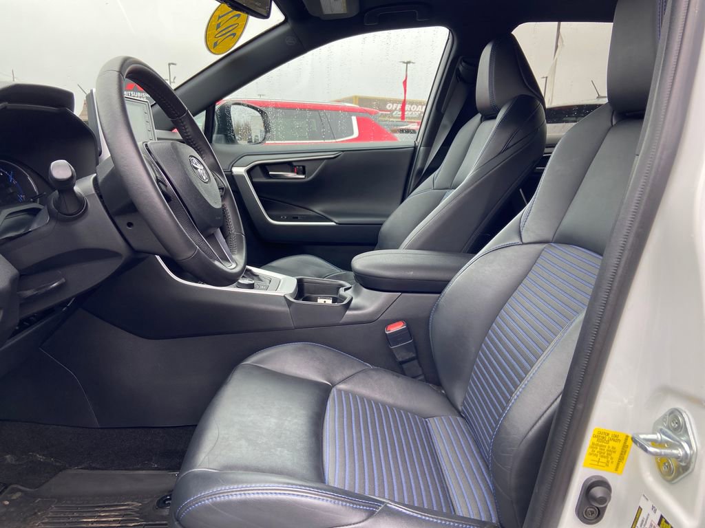 Used 2021 Toyota RAV4 XSE image 10