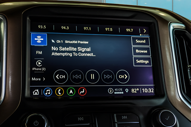 Used 2021 Chevrolet Silverado 3500 High Country w/ Z71 Off-Road Package AWD/4WD image 24