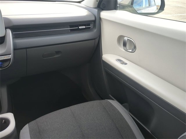 Used 2023 Hyundai Ioniq 5 SE image 16