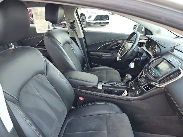 Used 2014 Buick LaCrosse Base image 23