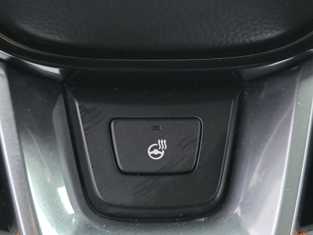 Used 2023 Honda CR-V Sport Touring image 7