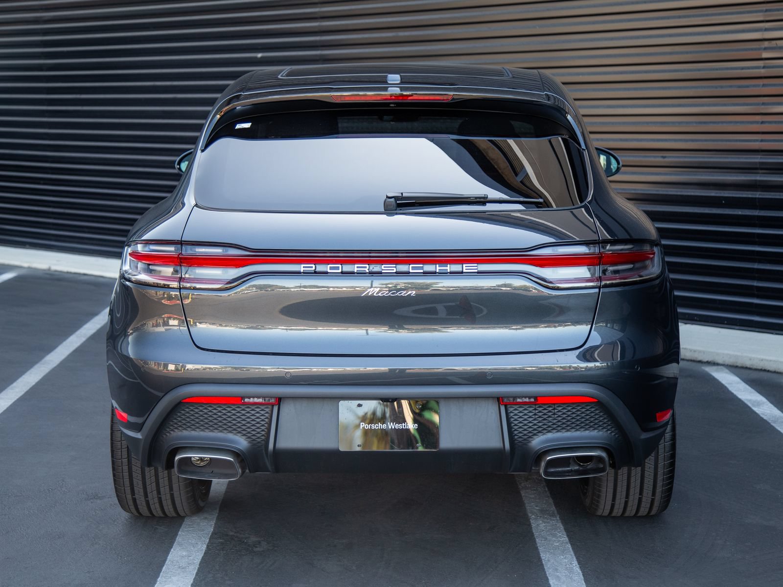 New 2026 Porsche Macan AWD/4WD image 6