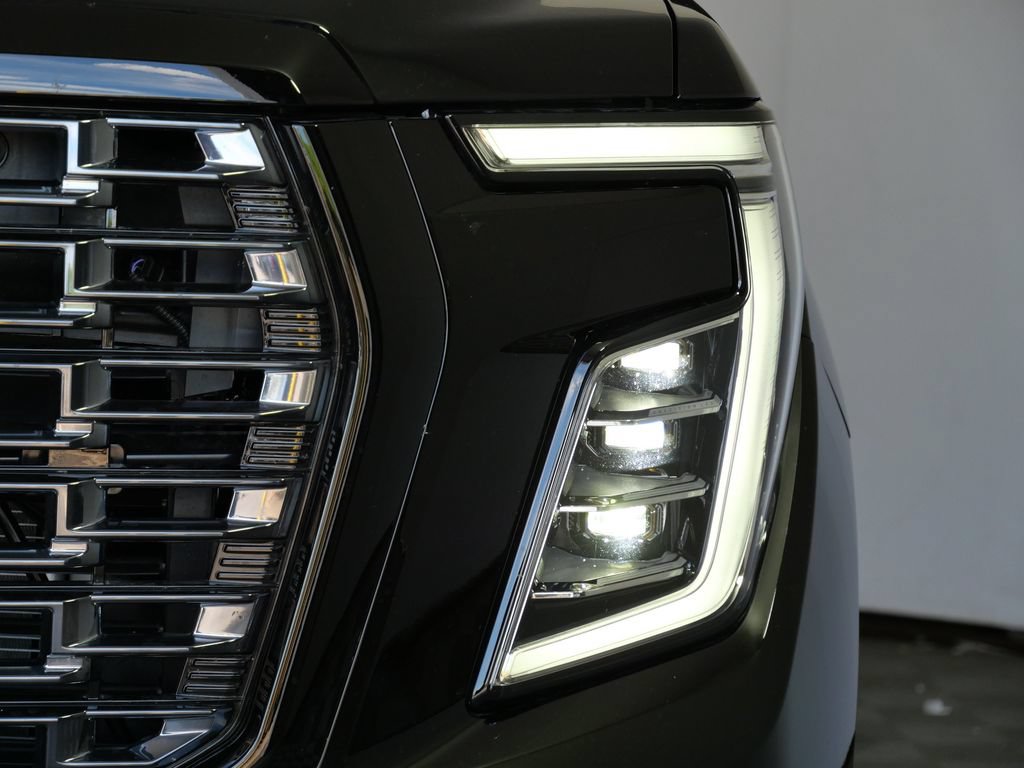New 2026 GMC Yukon Denali Ultimate AWD/4WD image 8