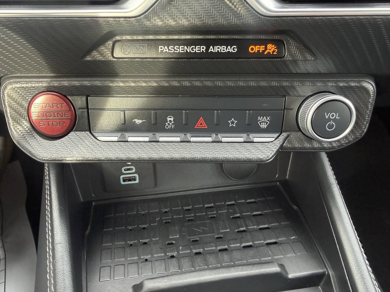 Used 2024 Ford Mustang GT Premium image 30