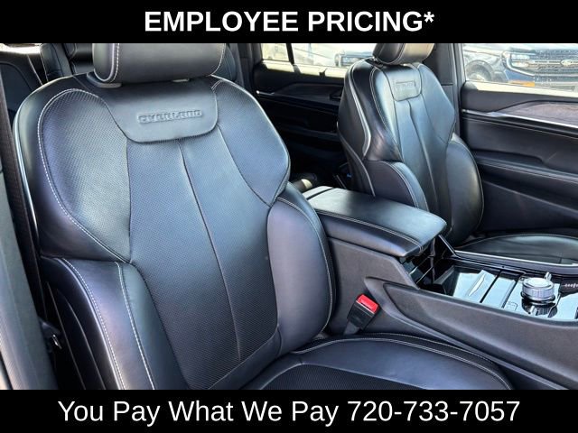 Used 2022 Jeep Grand Cherokee Overland w/ Luxury Tech Group IV AWD/4WD image 25