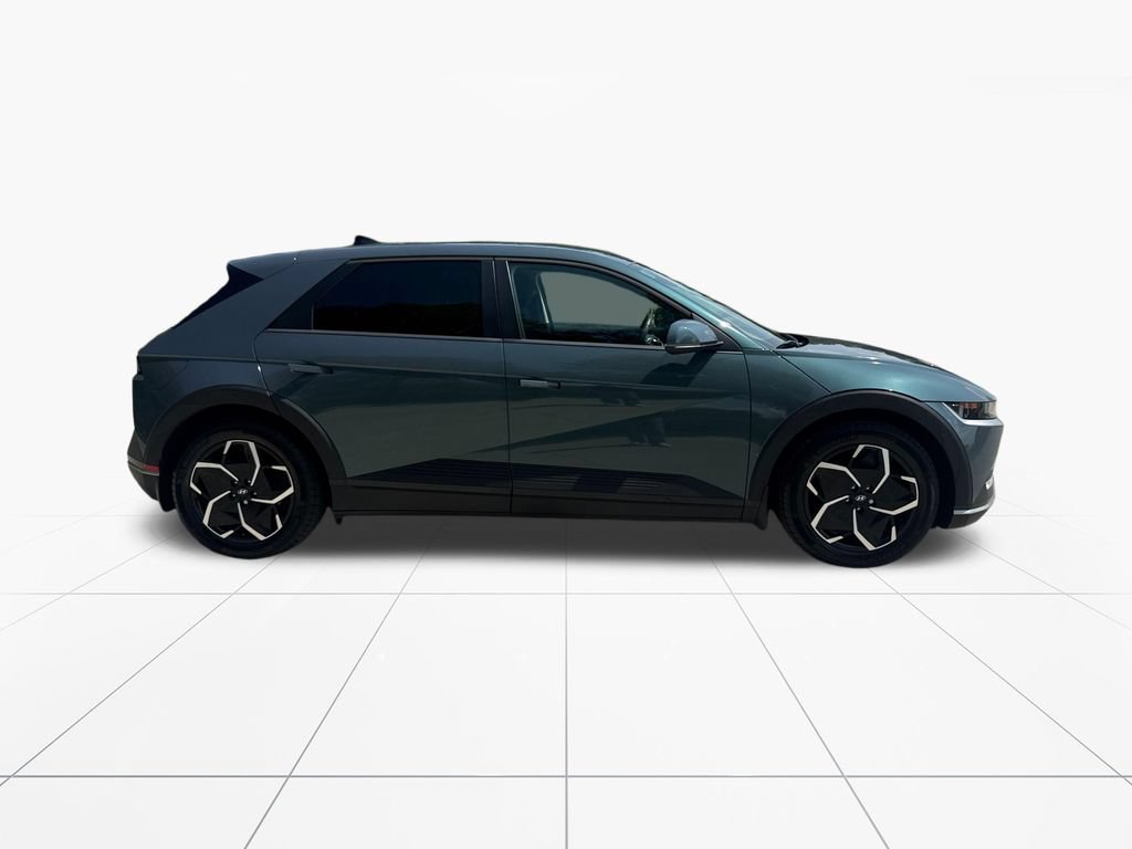 Used 2024 Hyundai Ioniq 5 SEL RWD image 9