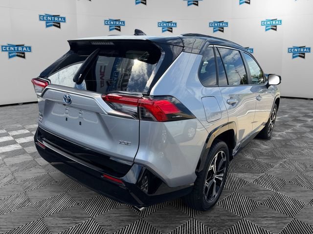 Used 2023 Toyota RAV4 XSE w/ Weather Package AWD/4WD image 5