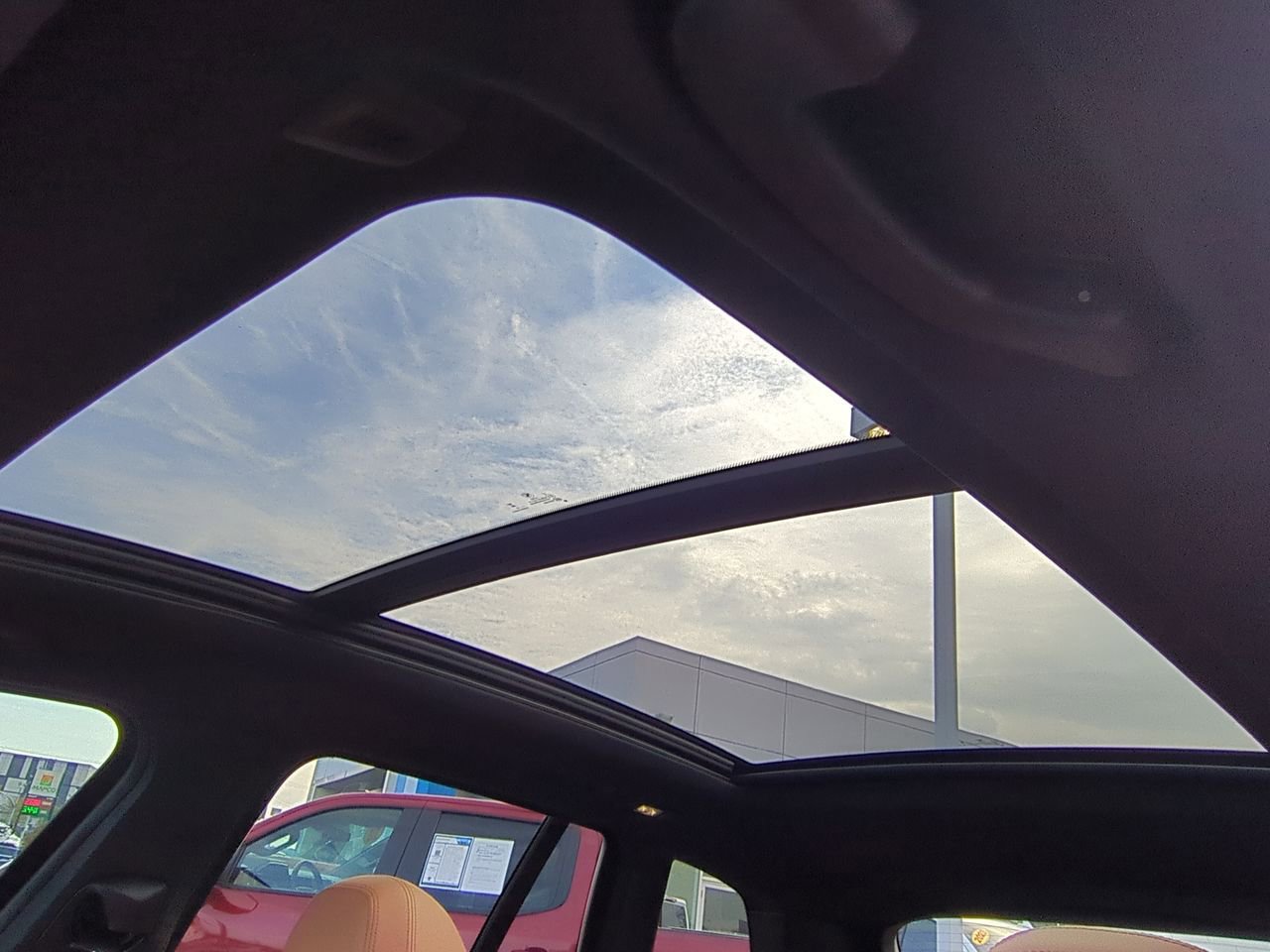 Used 2024 BMW X3 sDrive30i w/ Premium Package image 19