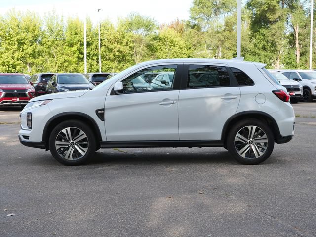 Used 2026 Mitsubishi Outlander Sport ES AWD/4WD image 3