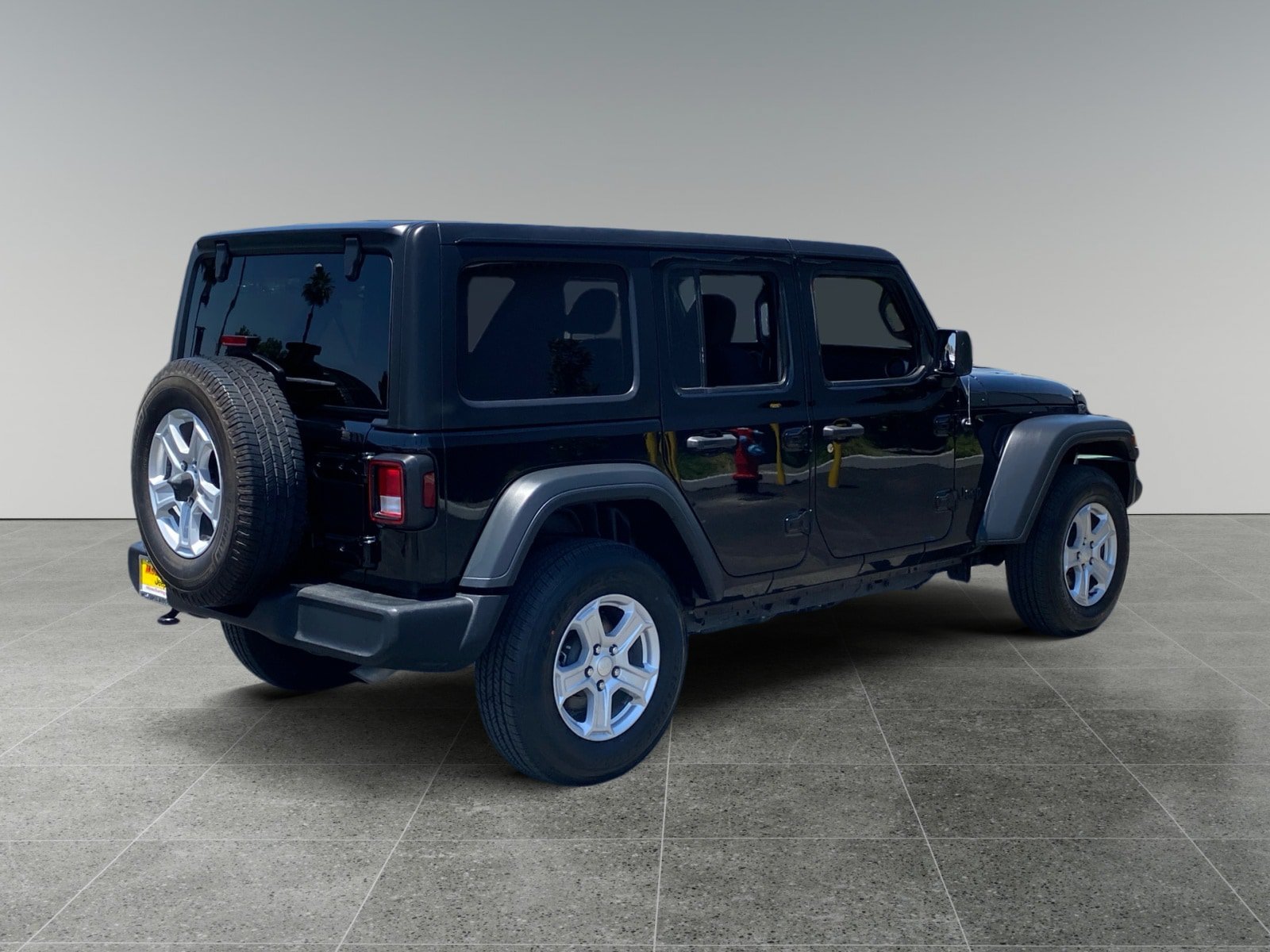 Used 2023 Jeep Wrangler Unlimited Sport AWD/4WD image 5