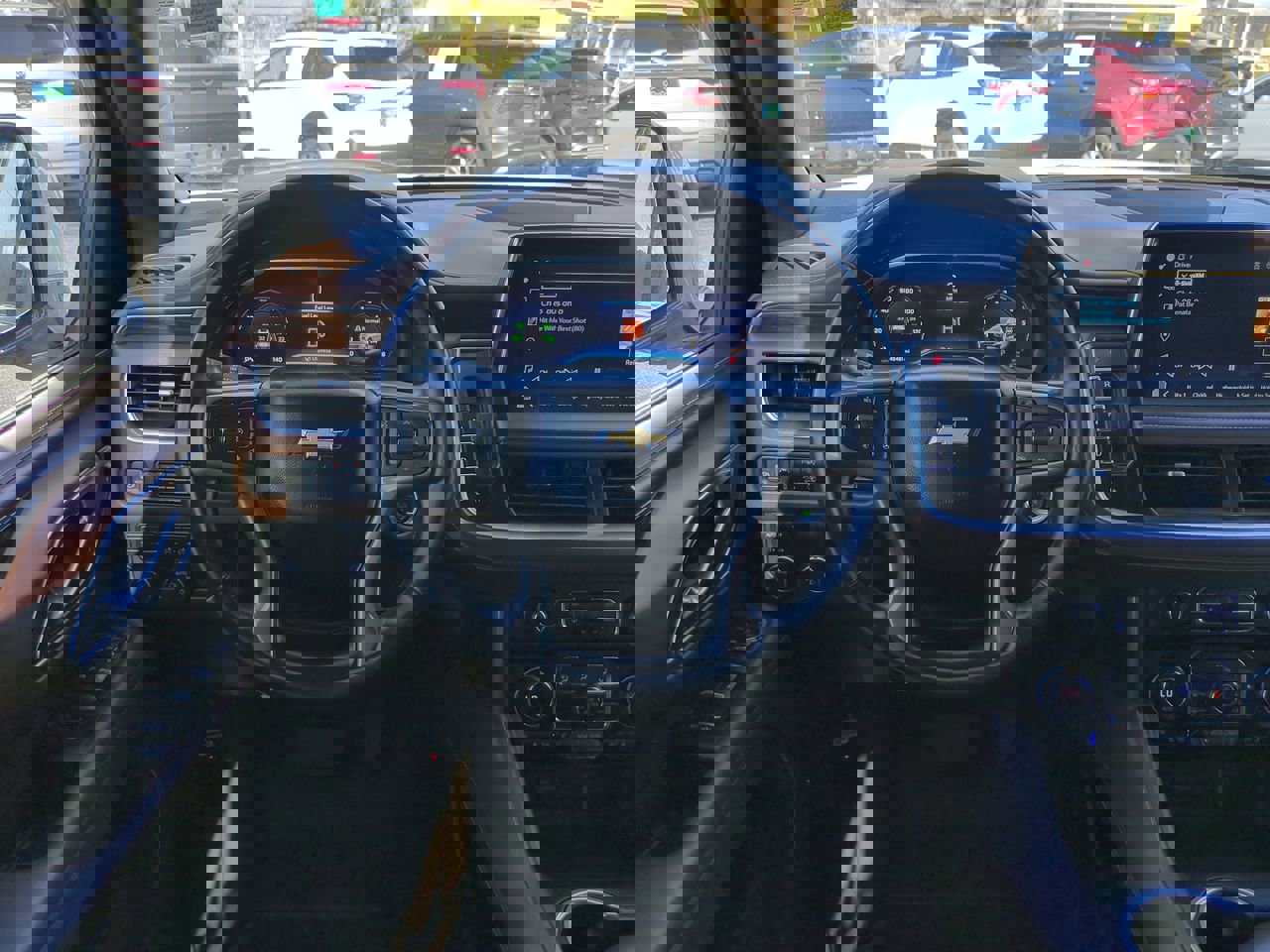 Used 2023 Chevrolet Tahoe High Country w/ Premium Package 2 AWD/4WD image 16