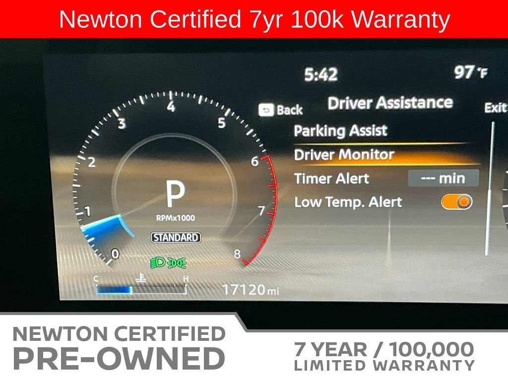 Used 2025 Nissan Murano SL AWD/4WD image 38