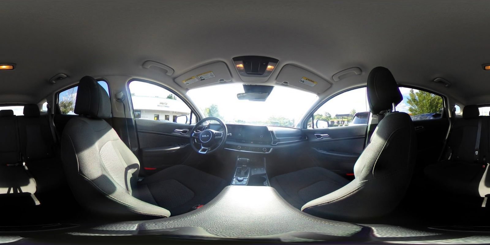 Used 2025 Kia Sportage LX AWD/4WD image 41