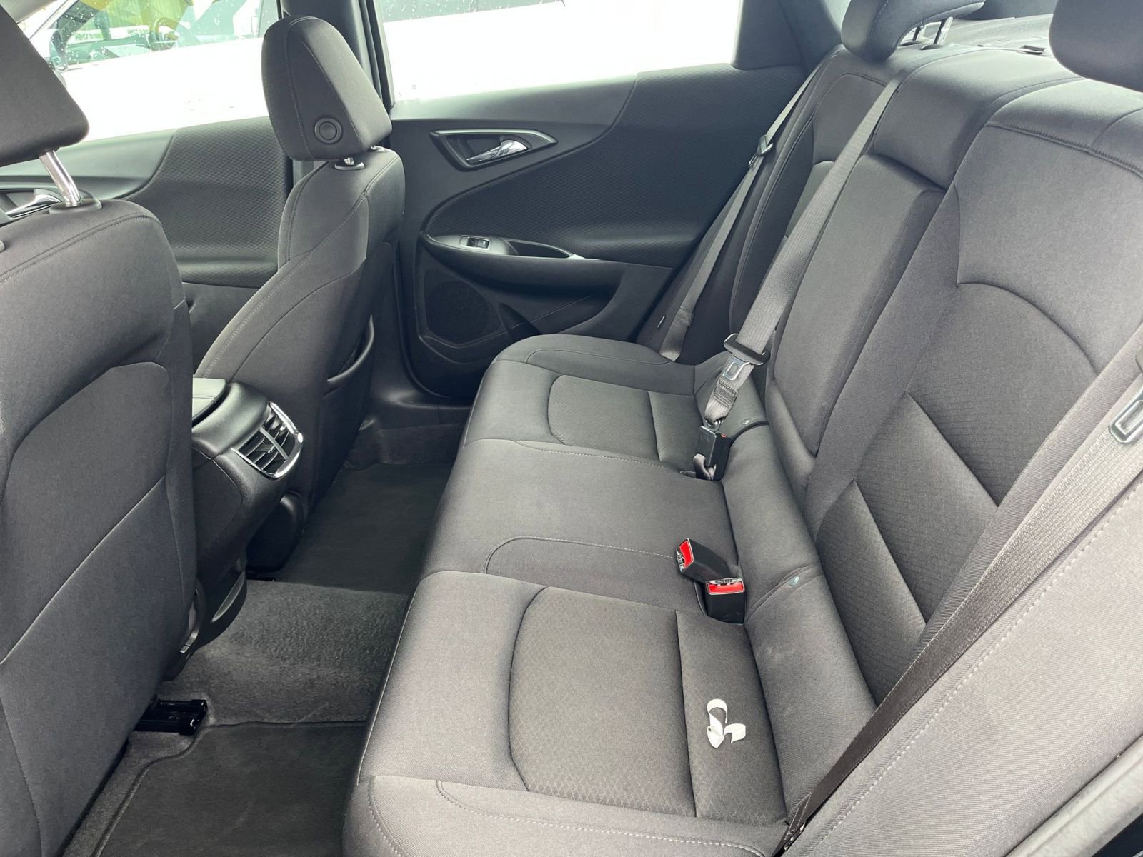 Used 2024 Chevrolet Malibu LT image 28