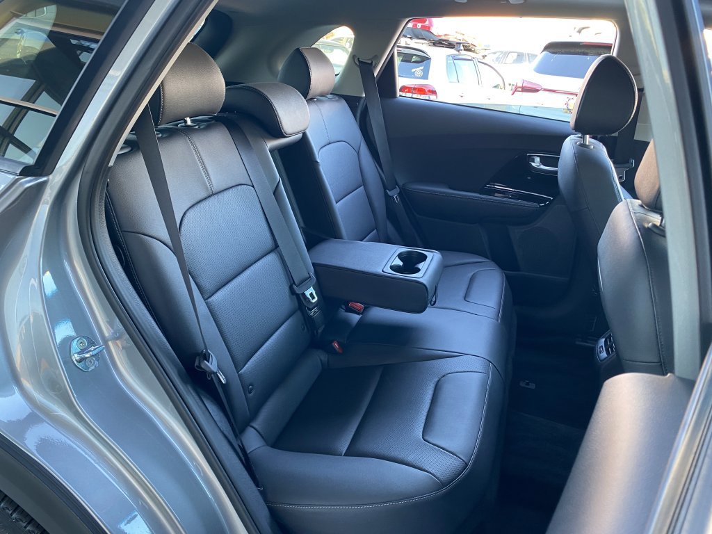Used 2022 Kia Niro Touring Special Edition FWD image 17