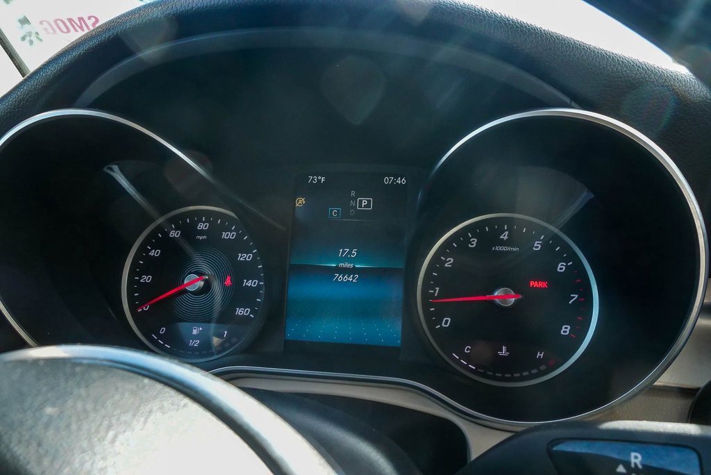 Used 2020 Mercedes-Benz GLC 300 image 22