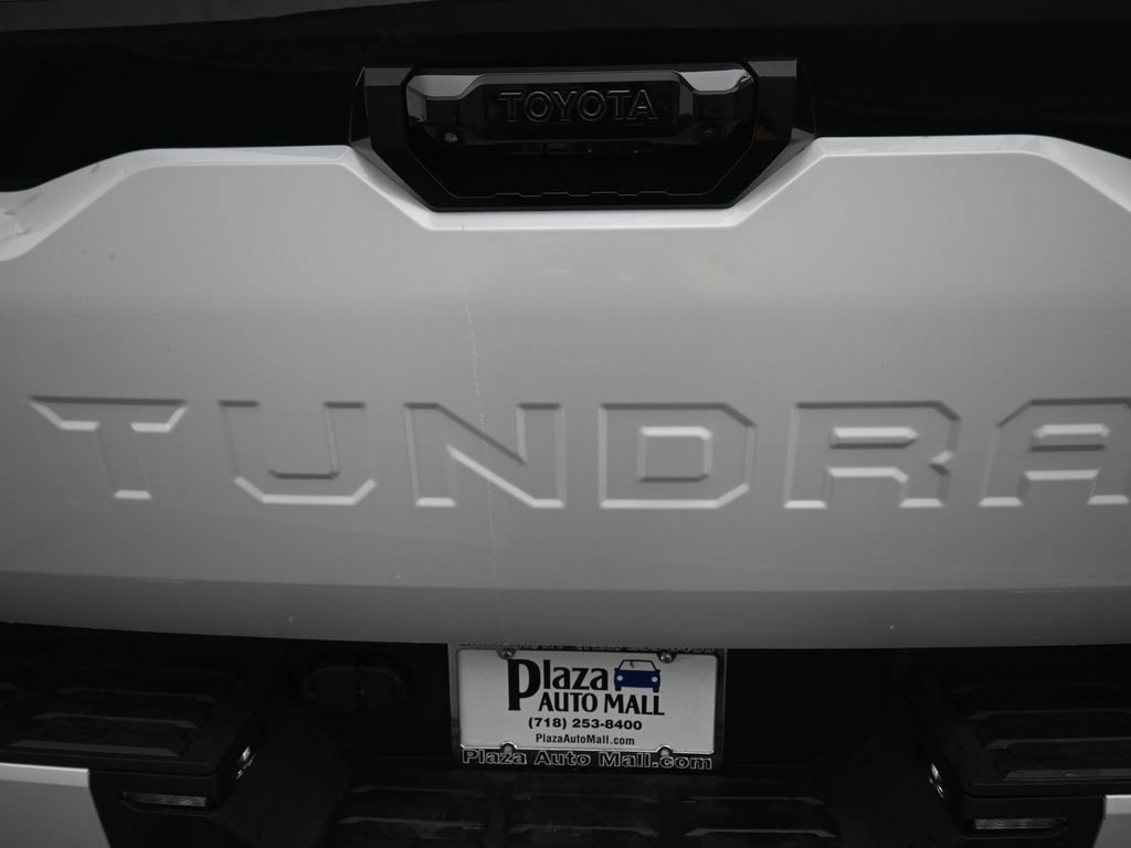 New 2024 Toyota Tundra Platinum AWD/4WD image 23