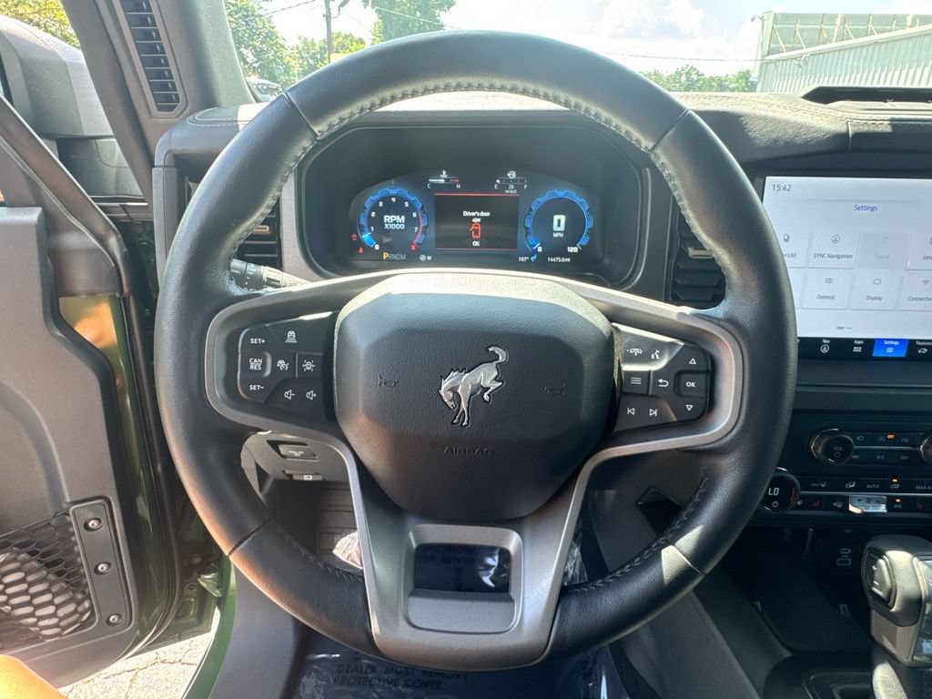 Used 2025 Ford Bronco Badlands AWD/4WD image 16