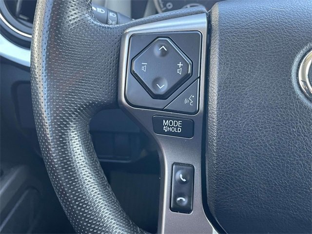 Used 2022 Toyota Tacoma SR5 w/ SR5 Appearance Package (SM) image 20