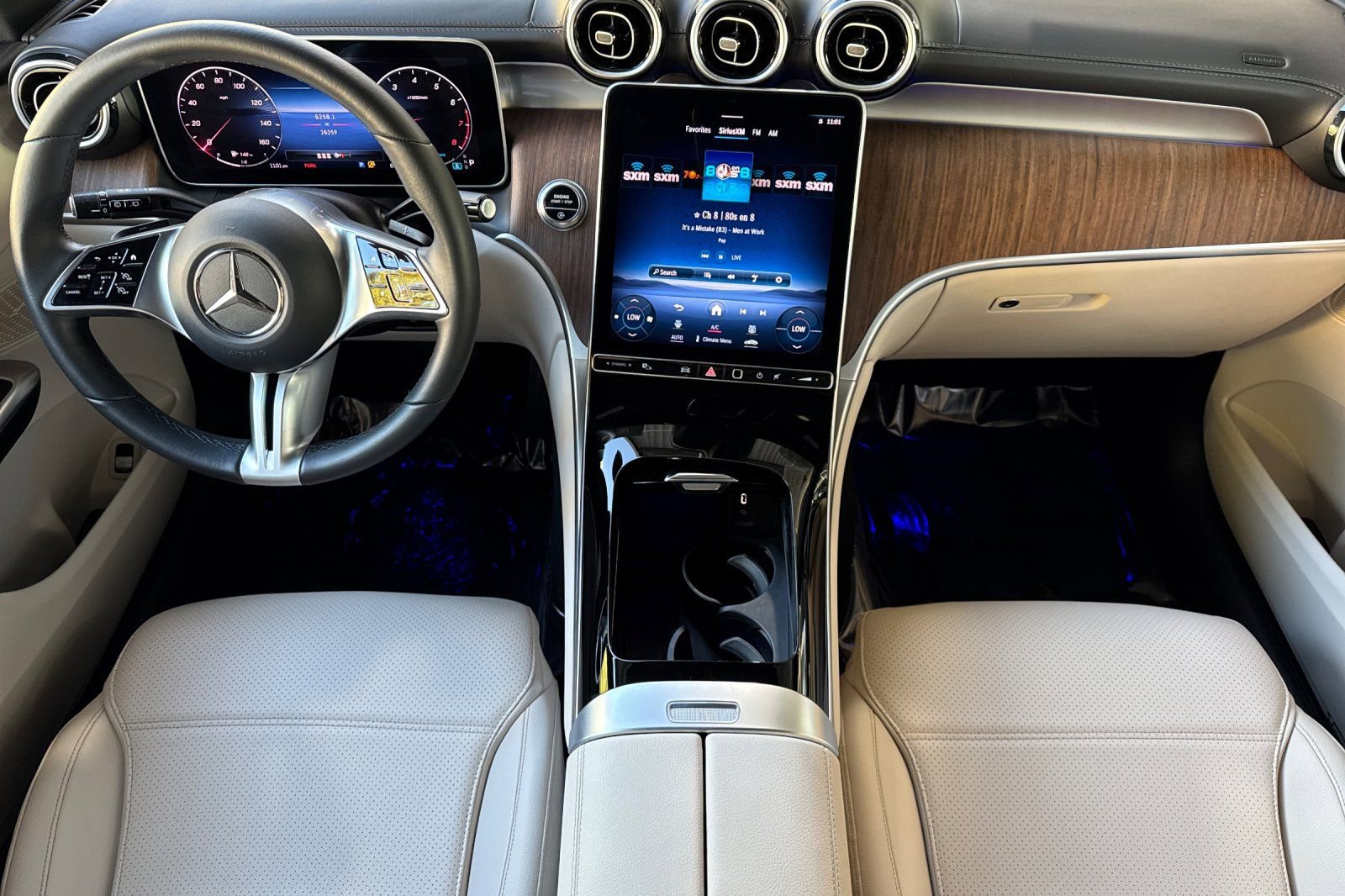 Certified 2024 Mercedes-Benz GLC 300 image 5