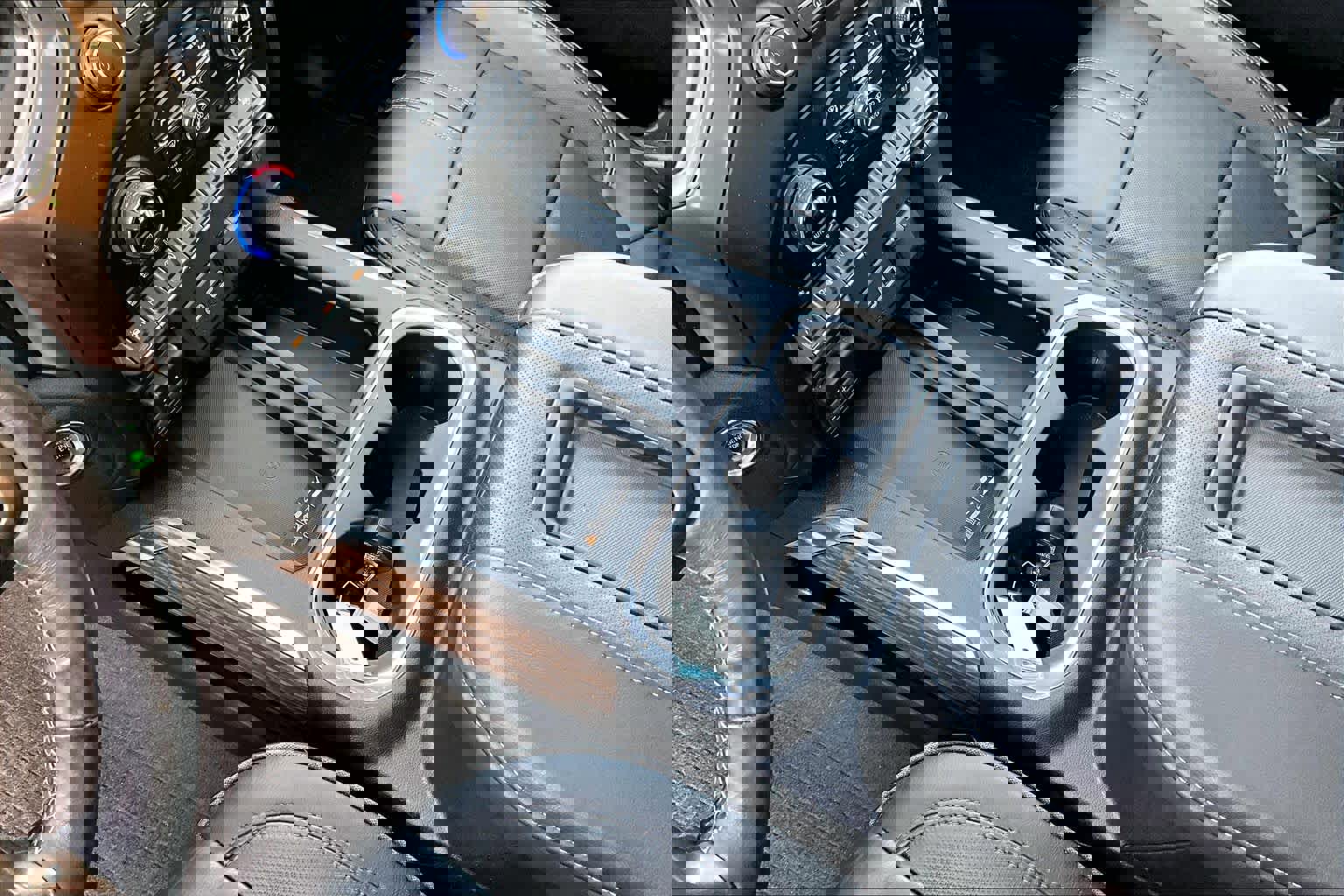 Used 2019 Chevrolet Silverado 1500 High Country w/ High Country Premium Package image 31