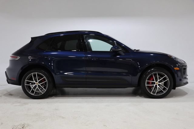 Used 2023 Porsche Macan S w/ Premium Package Plus AWD/4WD image 8