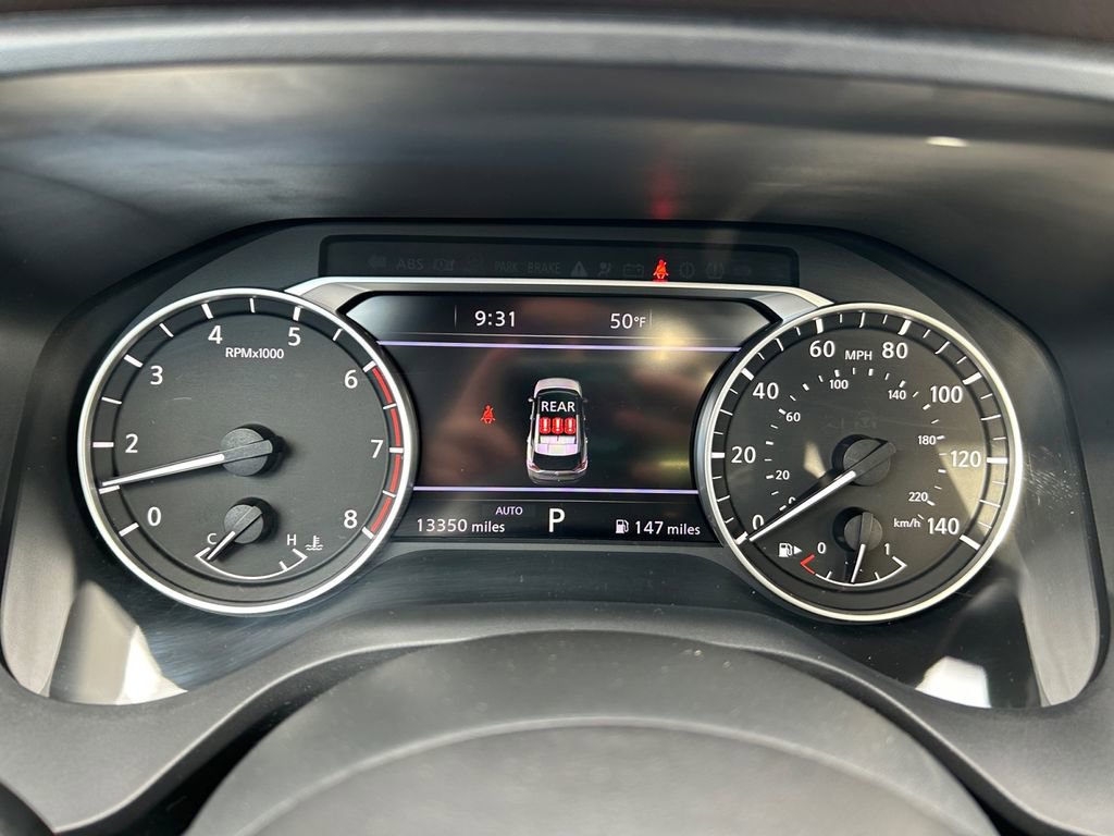 Used 2023 Nissan Rogue SL w/ SL Premium Package image 16