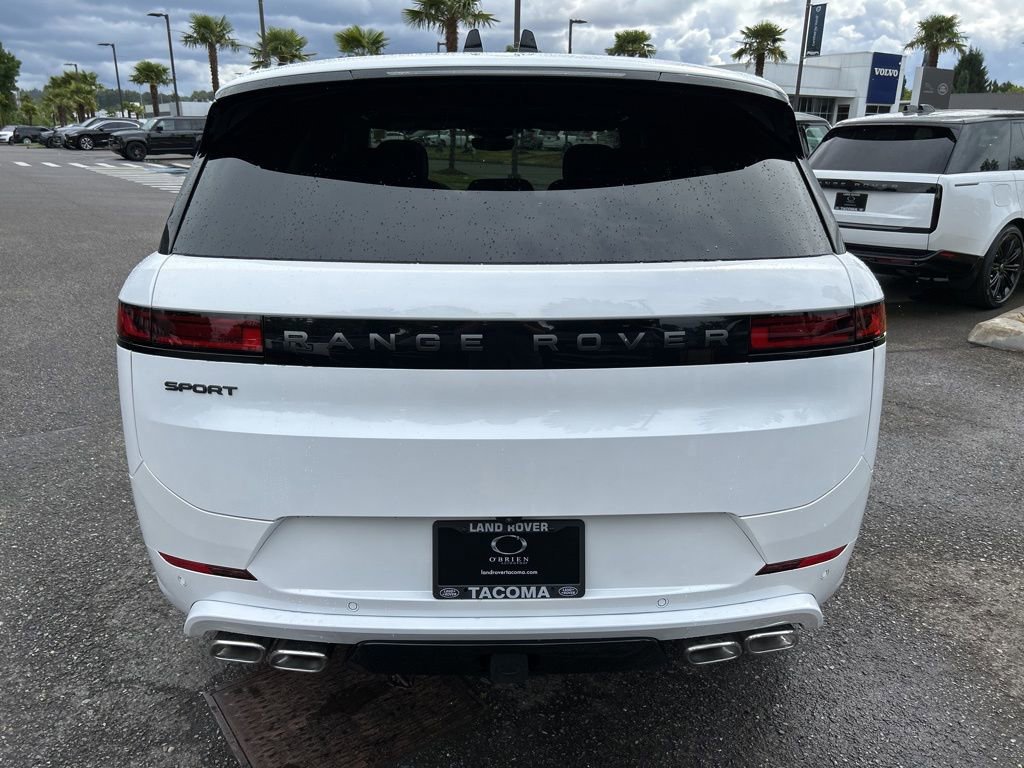 New 2025 Land Rover Range Rover Sport Dynamic SE image 6