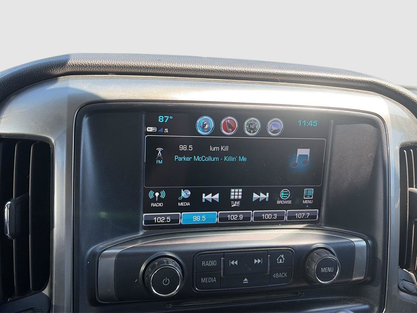 Used 2019 Chevrolet Silverado 2500 LT w/ LT Convenience Package AWD/4WD image 19