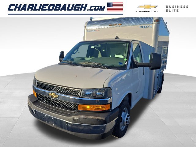 New 2026 Chevrolet Express 3500 w/ Power Convenience Package RWD image 1