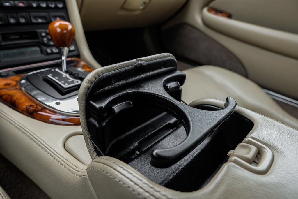 Used 2006 Jaguar XK8 Convertible RWD image 38