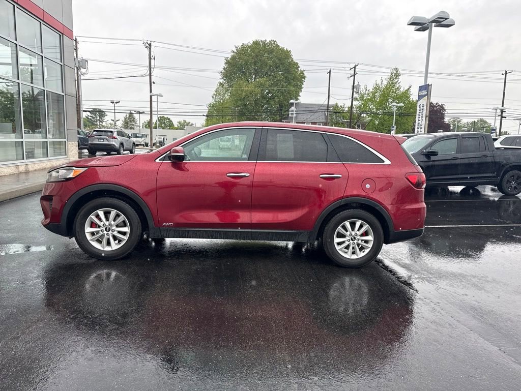 Used 2020 Kia Sorento AWD V6 image 3