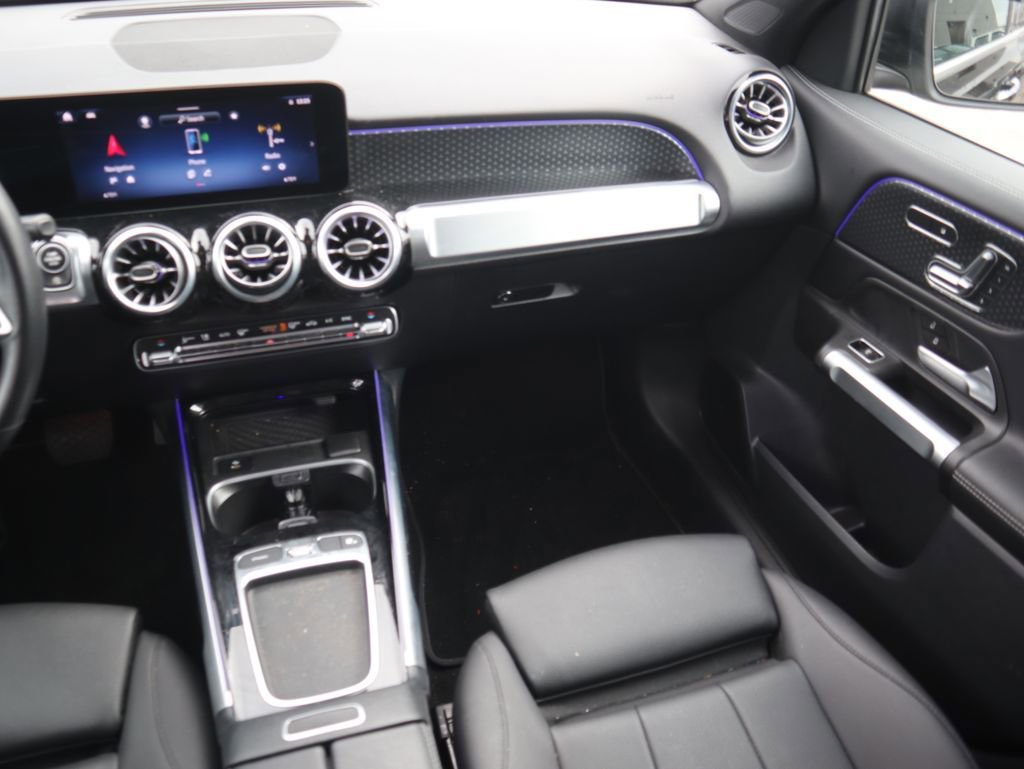 Certified 2025 Mercedes-Benz GLB 250 image 12