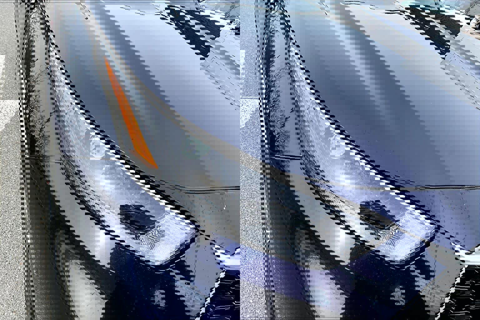 Used 2022 Toyota Highlander XLE AWD/4WD image 28