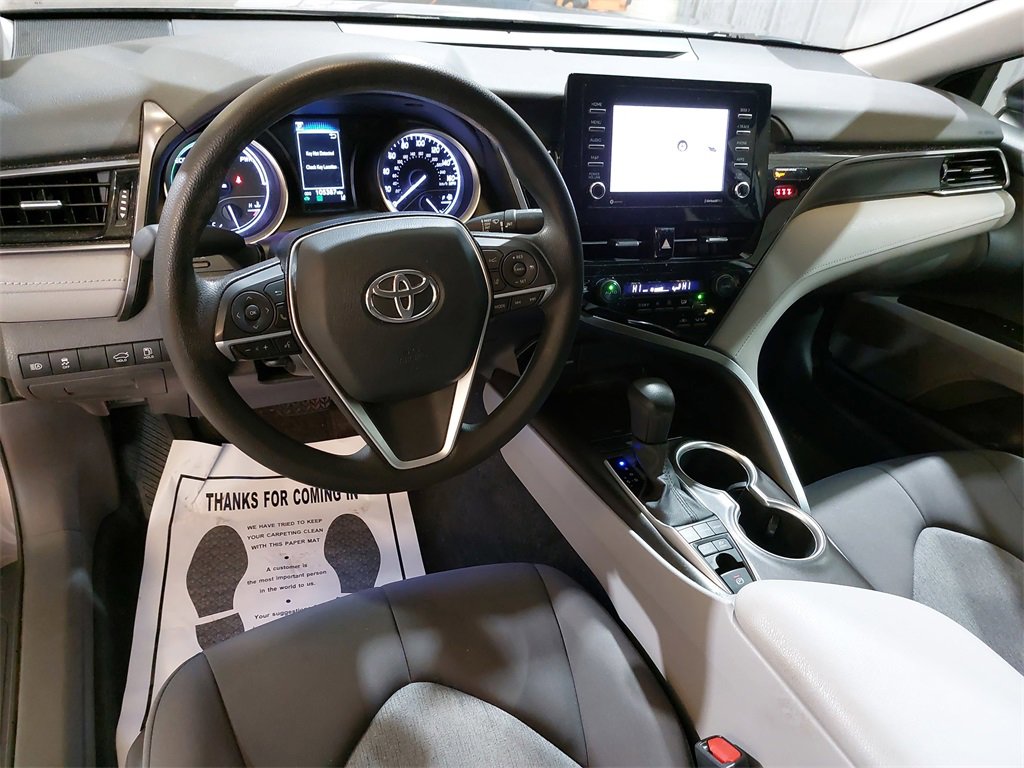 Used 2022 Toyota Camry LE image 15