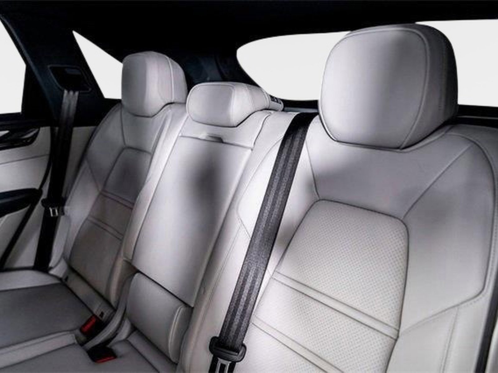 Used 2022 Porsche Cayenne S image 35