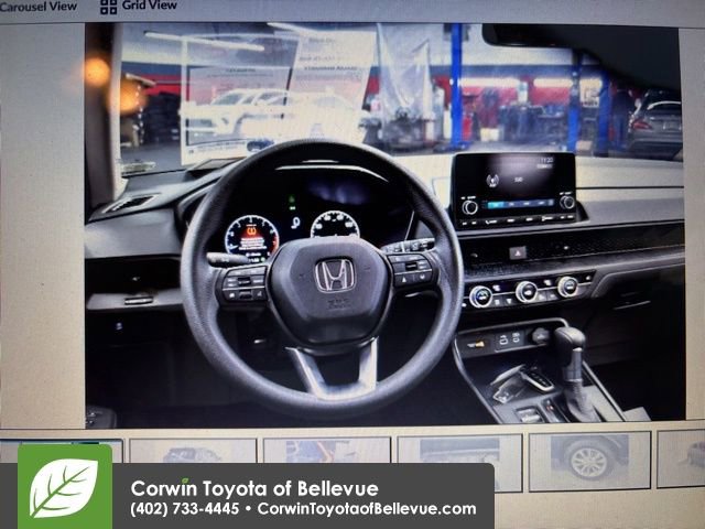 Used 2025 Honda CR-V EX image 2