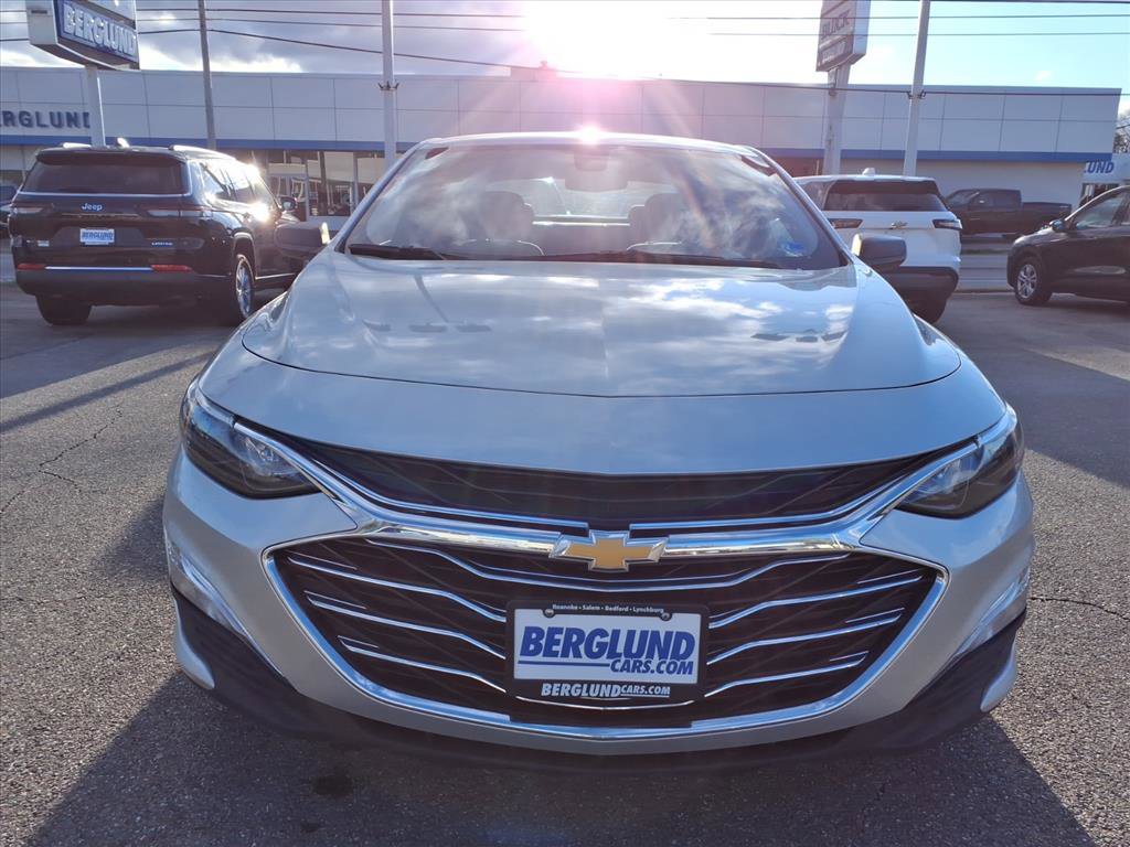Used 2021 Chevrolet Malibu LS image 9