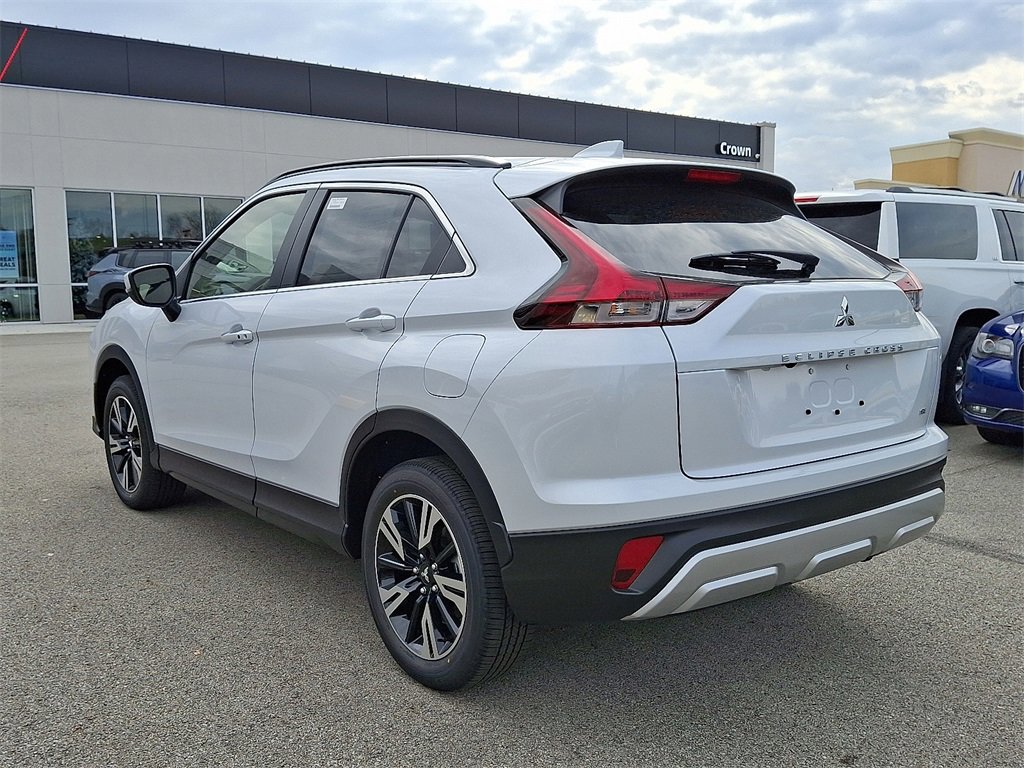 New 2026 Mitsubishi Eclipse Cross SE image 3