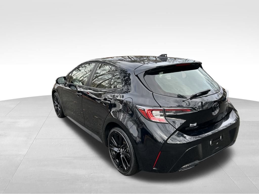 Used 2022 Toyota Corolla SE image 3