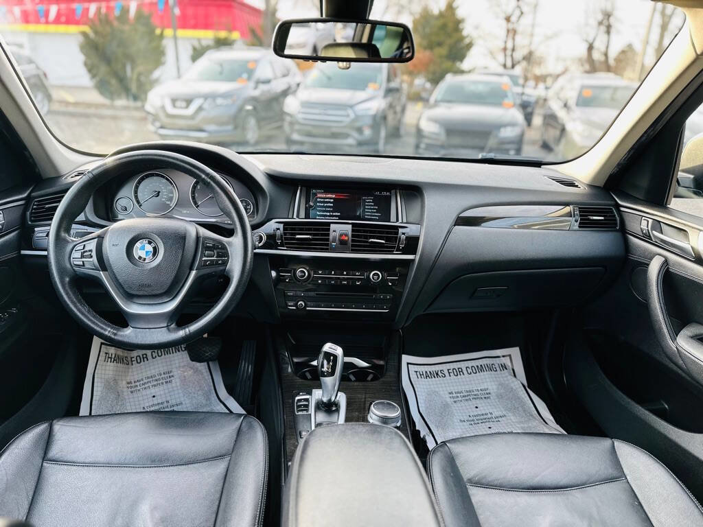 Used 2017 BMW X3 xDrive28i AWD/4WD image 9