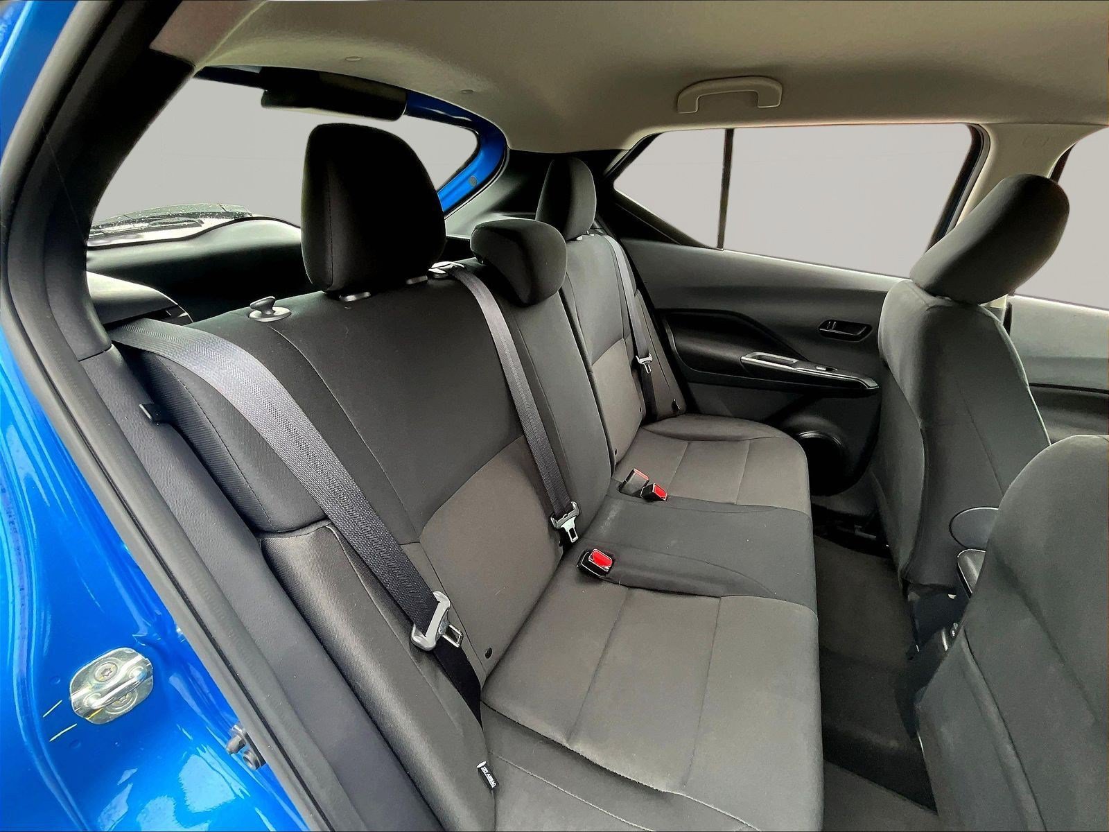 Certified 2025 Nissan Kicks Play S FWD image 25