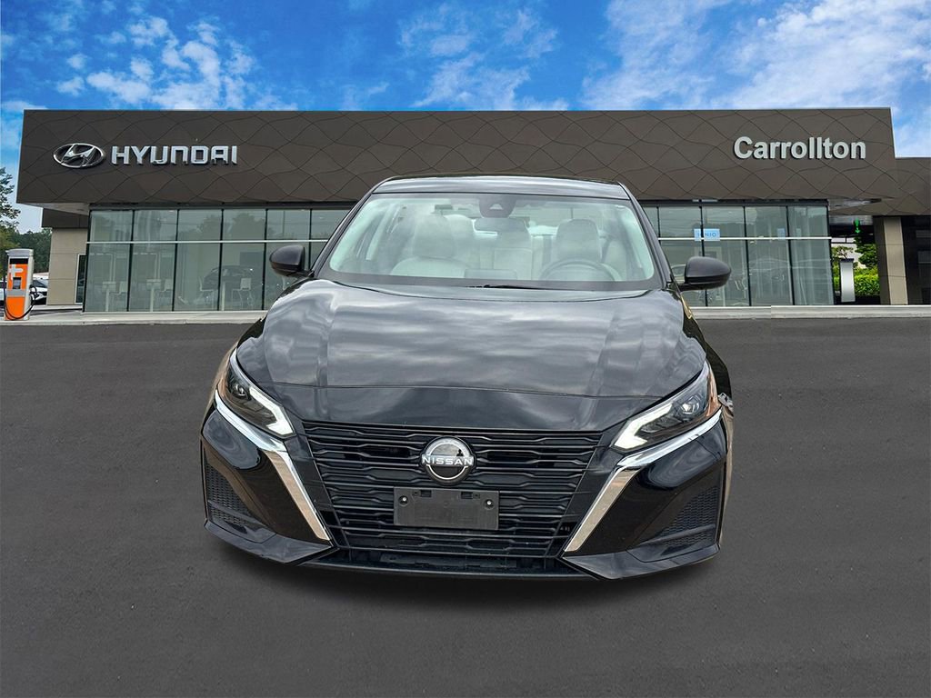 Used 2024 Nissan Altima 2.5 SV FWD video 2