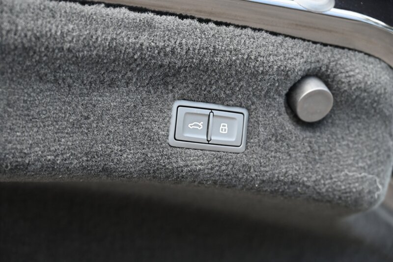 Used 2023 Bentley Continental GT V8 AWD/4WD image 28