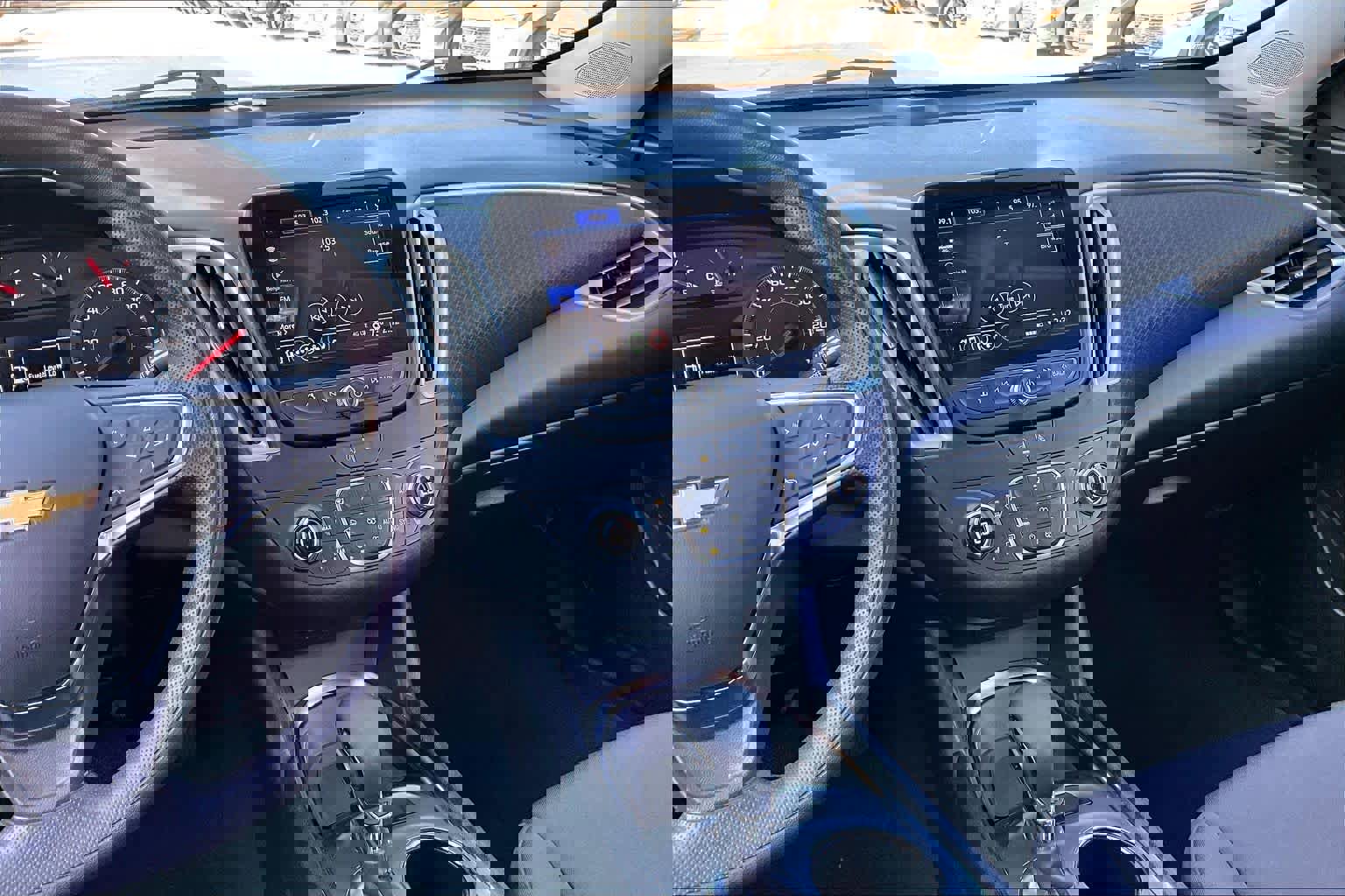 Used 2023 Chevrolet Malibu LT image 7