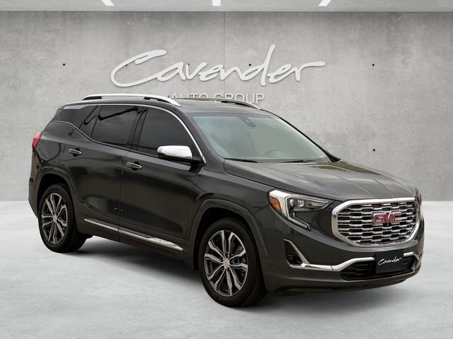 Used 2019 GMC Terrain Denali w/ Advanced Safety Package image 2