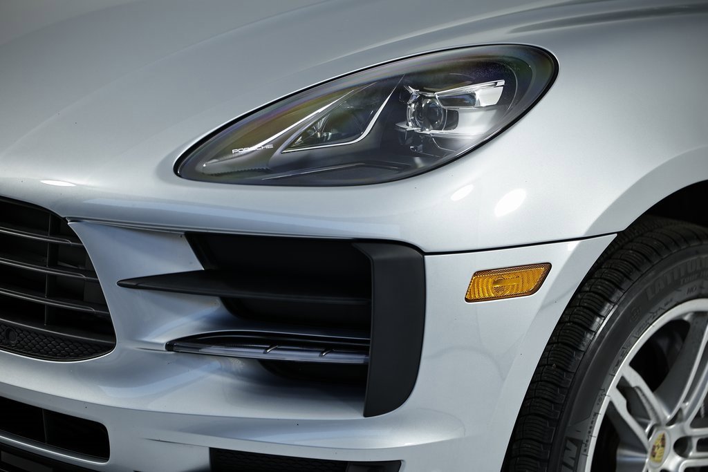 Used 2021 Porsche Macan image 11