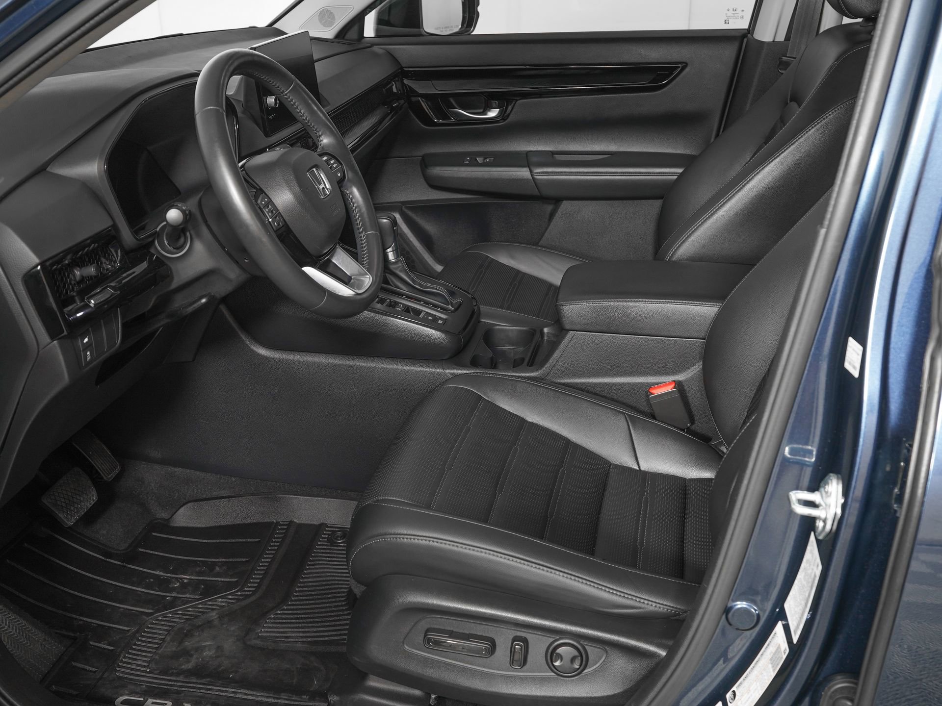 Used 2024 Honda CR-V EX-L image 13