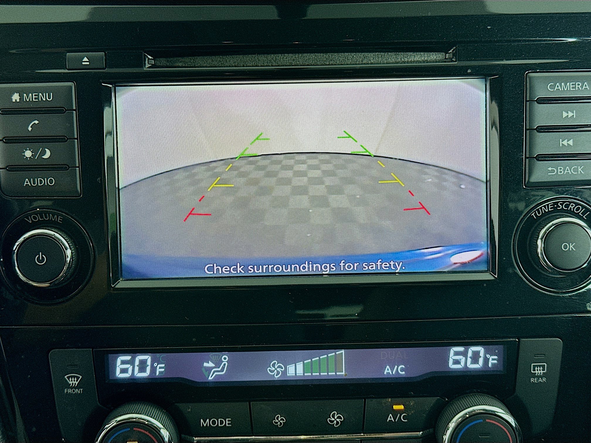 Used 2018 Nissan Rogue SV FWD image 22